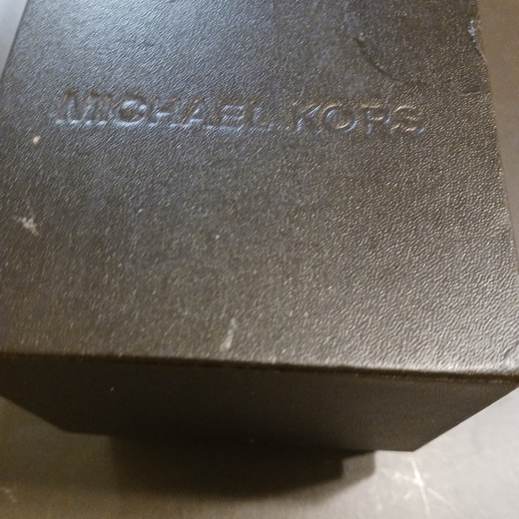Michael Kors MK 8152 mens watch - Picture 8 of 8